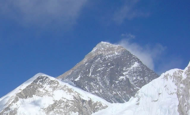 2017年 エベレスト登山概要 新記録 死亡など 節約旅行 Info